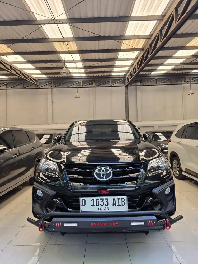 KM 30.000 Toyota Fortuner 2.4 VRZ AT Matic 2019 Hitam ASTINA MOBIL