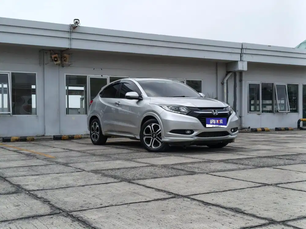 Honda HR-V 1.8 Prestige Matic 2015 Km 99rb Mulus Terawat