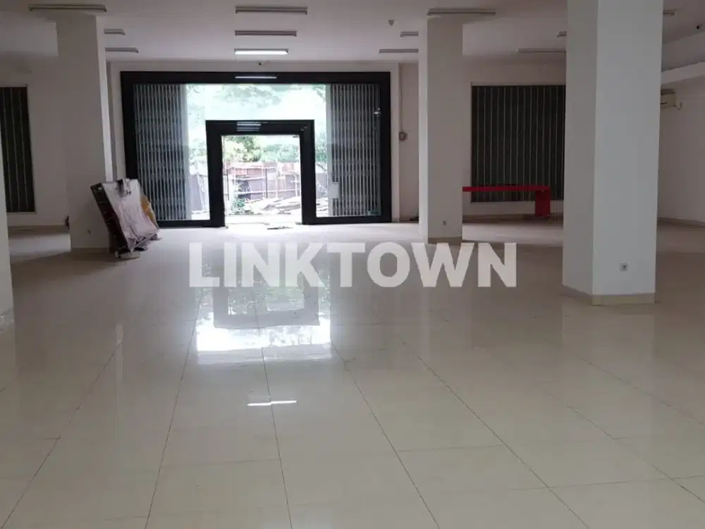Gedung Baru Siap Pakai 3 Lantai Cocok untuk Kantor di Jemursari
