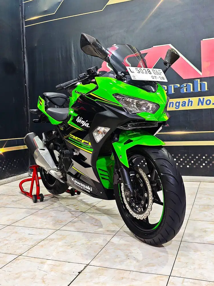 Kawasaki All New Ninja 250ccKRT th 2018 warna hijau hitam
