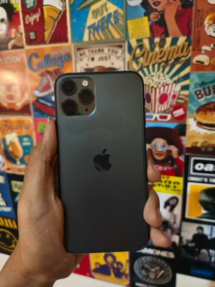 iPhone 11 pro 256gb bisa pakai kartu XL yg lain belum nyoba