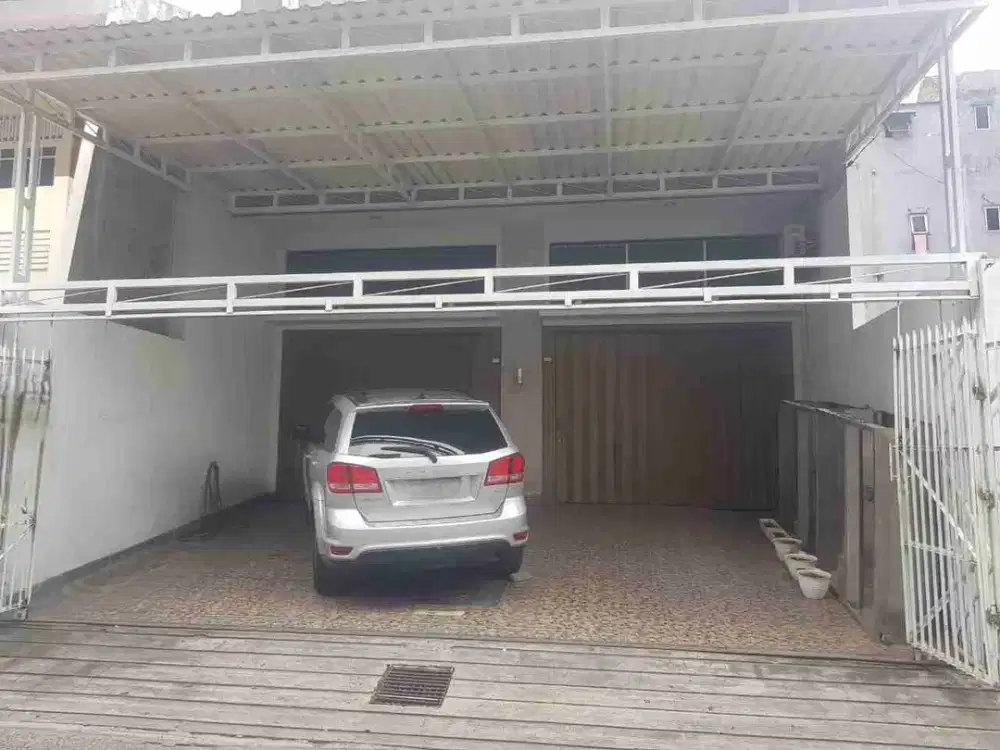 DIJUAL RUMAH NGANTONG HOKI DI JL. KARTINI, SAWAH BESAR – JAKARTA PUSAT
Rumah 2,5 Lantai | Bangunan Kokoh | Lokasi Premium di Pusat Kota