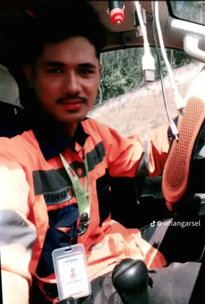 mencari kerjaan
