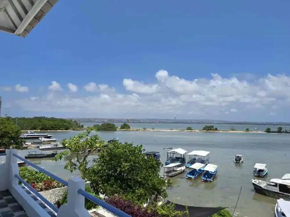 villa front beach tanjung benoa