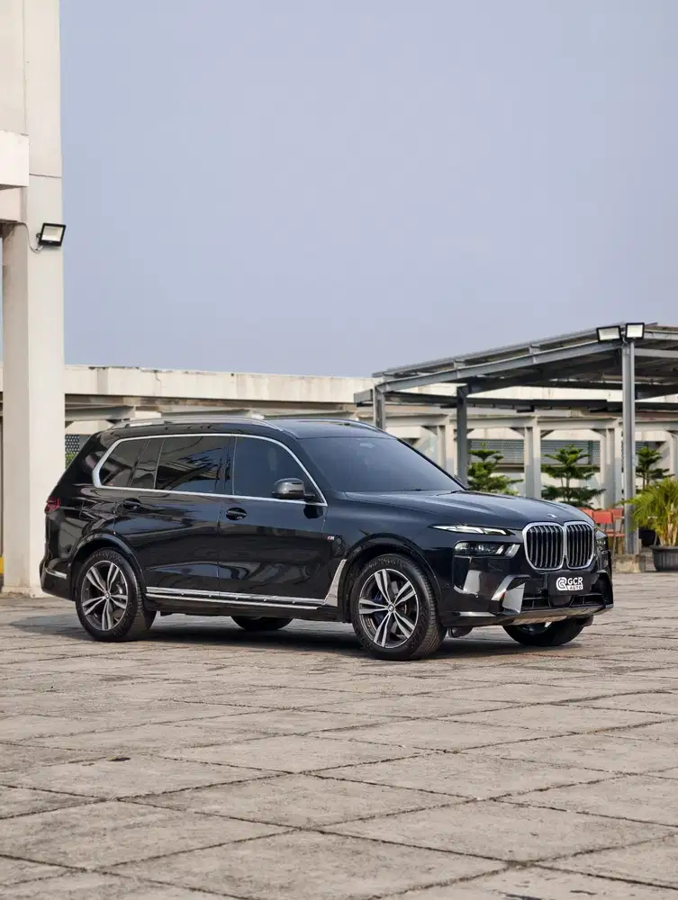 FULL ORI LIKE NEW !! BMW X7 XDRIVE40i XLINE 3.0 2024 AT MDL 2025