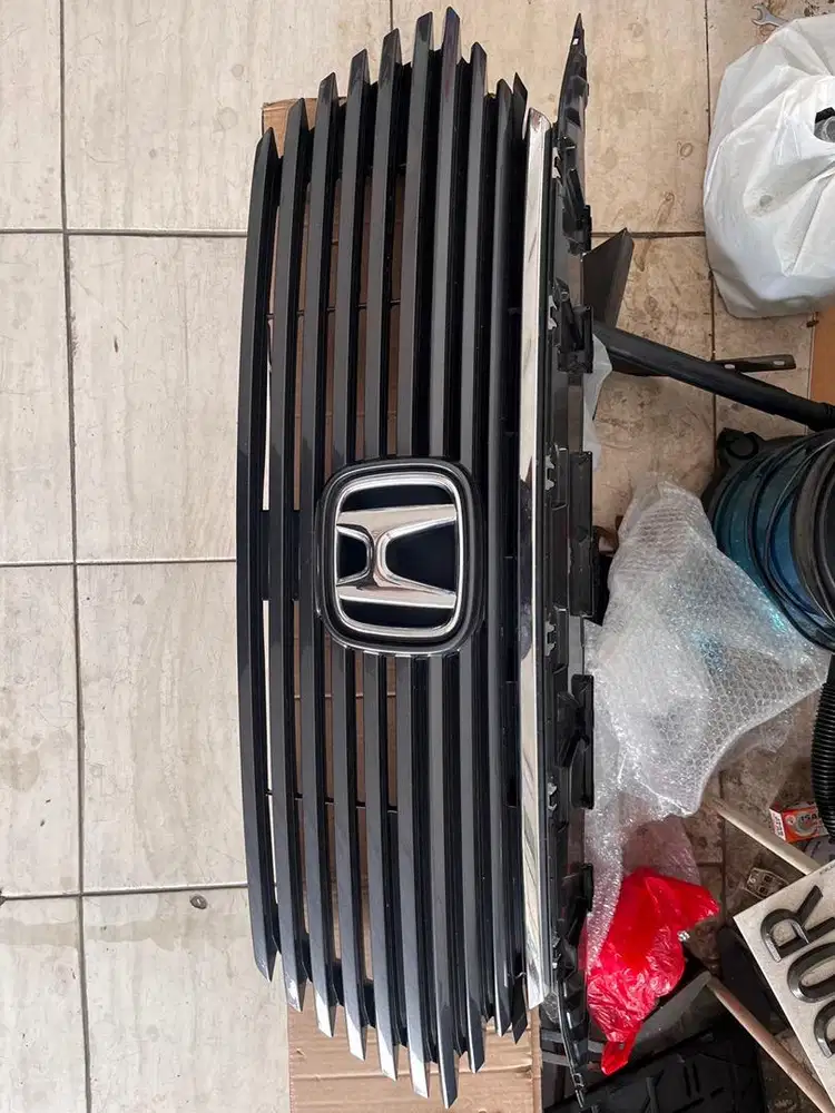 Grill Honda Hrv SE E S 2022 2023 dan 2024 2025