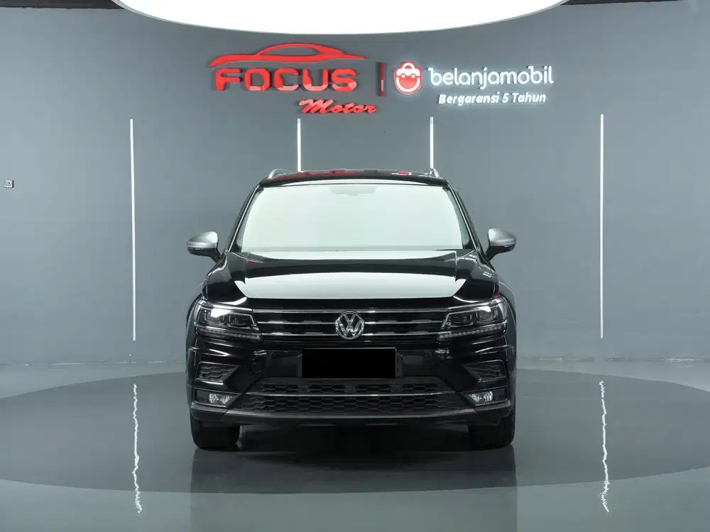 Volkswagen VW Tiguan Allspace 1.4 TSI Hitam Metalik 2020 Antik Garansi