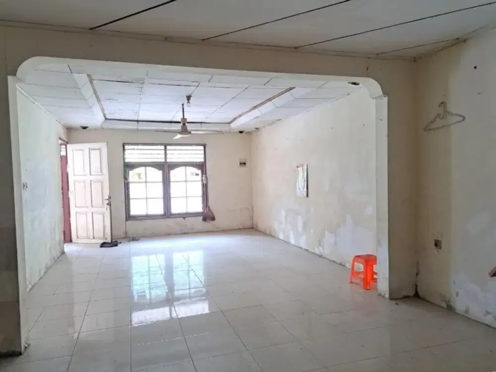 Dijual Rumah Hitung Tanah Lokasi Dharmahusada Surabaya Bisa Nego dan Siap Bangun
