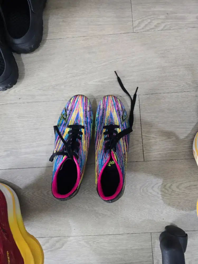 Sepatu bola specs lightspeed 3 fg uk 42