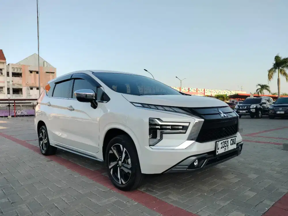 Km 11rb New Xpander Ultimate 2024
