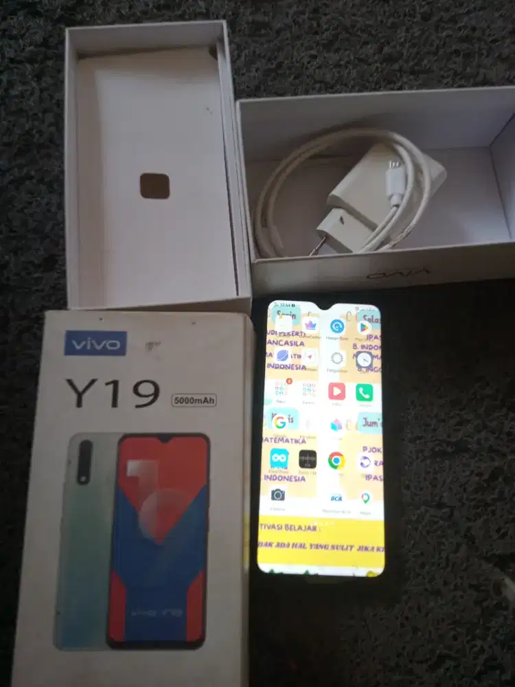 Vivi Y19 Ram 8/256 baterai dadak 5000mah