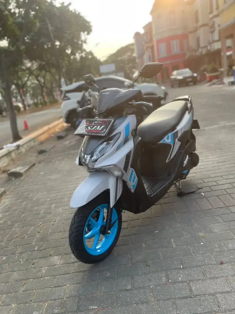 YAMAHA GEAR ULTIMA HYBRID SOLID 2026 KM 6K