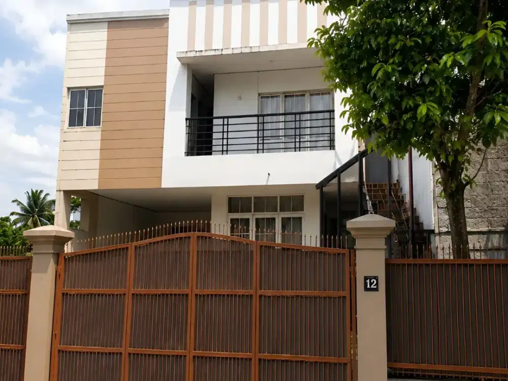 Dijual Rumah 2 Lantai + Kos Aktif 5 Kamar di Ampera, Jakarta Selatan – Potensi Investasi