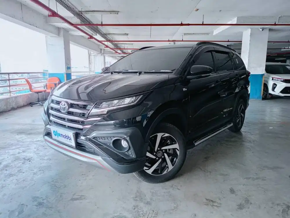 Toyota Rush 1.5 TRD Sportivo Bensin AT 2021 (ABW)