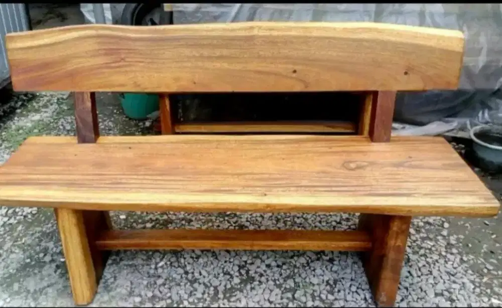 Bangku sandaran, kursi panjang kayu utuh