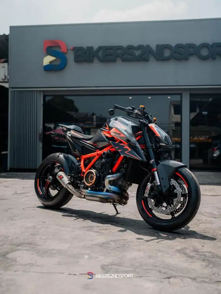 KTM SUPERDUKE 1290 RARE ITEM