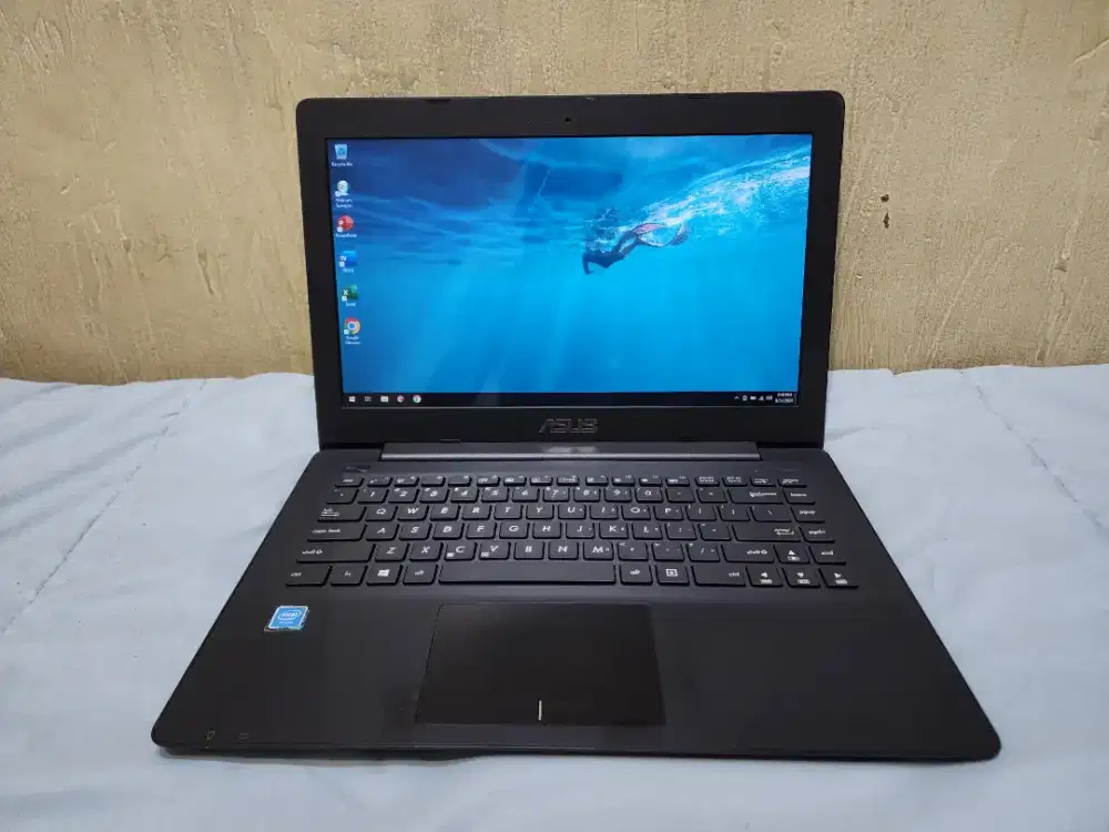 Laptop Asus X453S Slim Ram 8gb Normal Tinggal Pakai