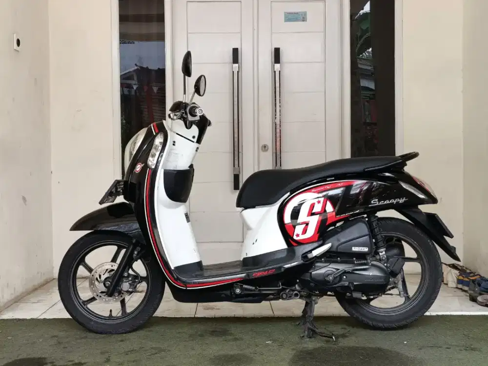Scoopy esp tahun 2016 full original antik/tt boleh cash lebih bagus