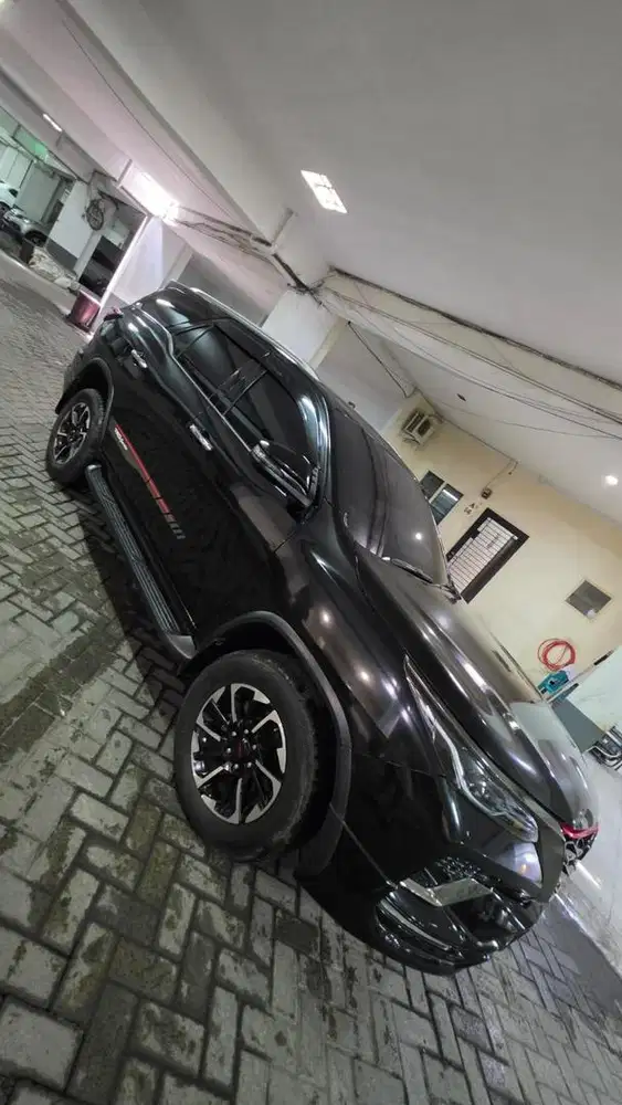 Di jual fortuner  2.4 VRZ metic 2021