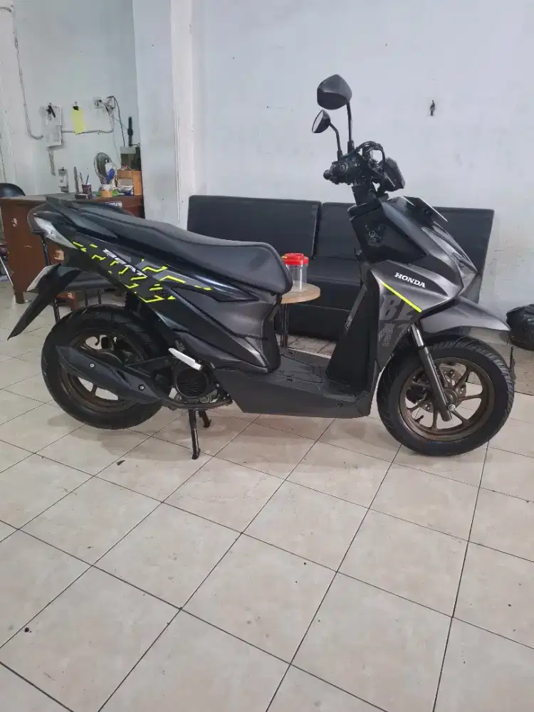 Honda All New Beat Street