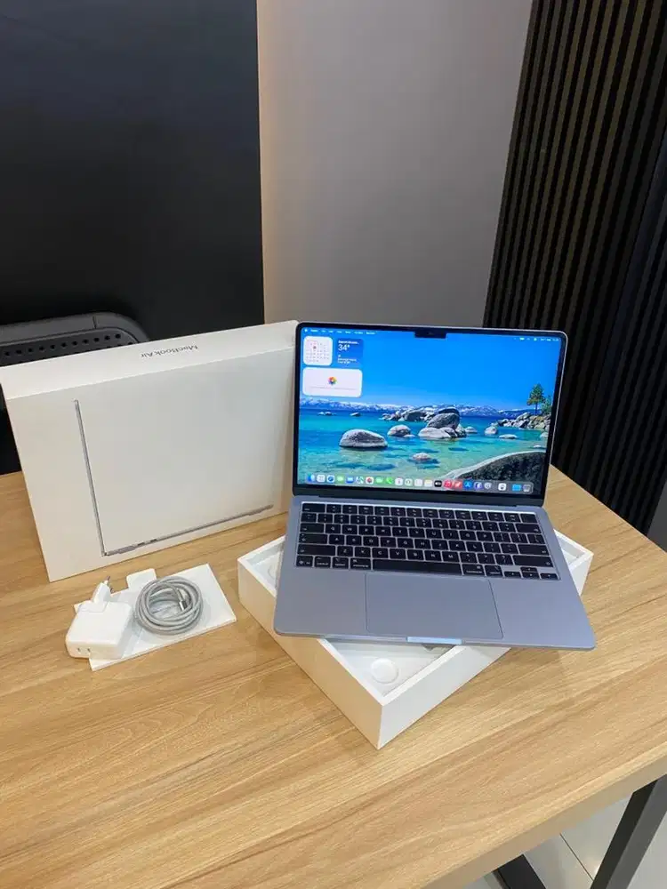 Mackbook Air M5 16/1TB ibox bh100% garansi 2027