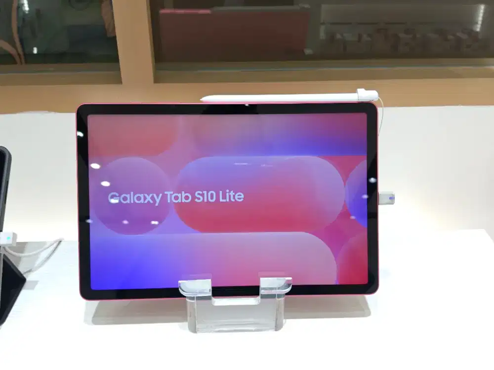 SAMSUNG S10 LITE