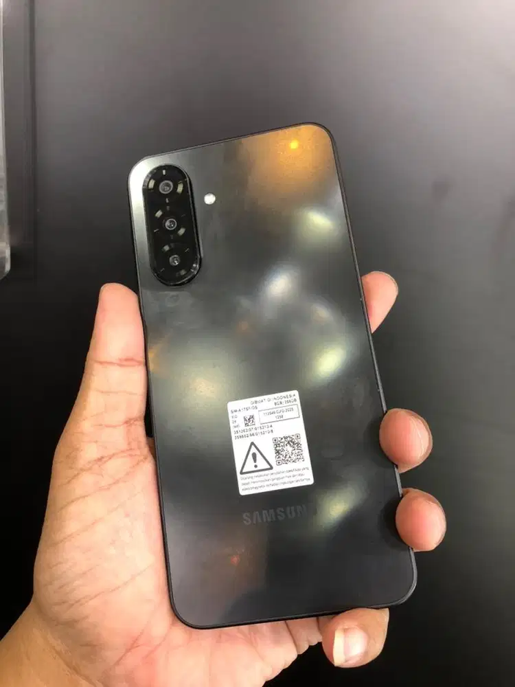 Samsung A17 8/256 black mulus