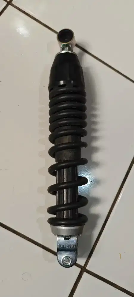 Shockbreaker Belakang Motor Beat Deluxe Original AHM