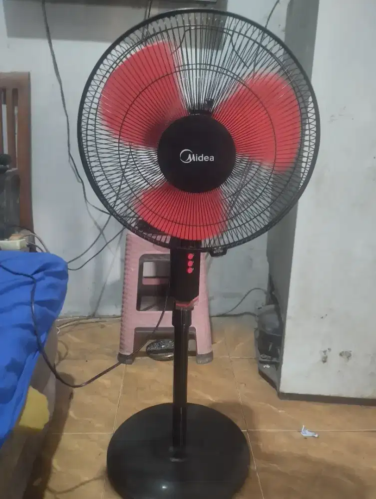 kipas angin midea