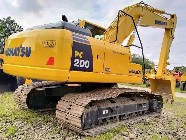 Dicari Alat Berat Backhoe