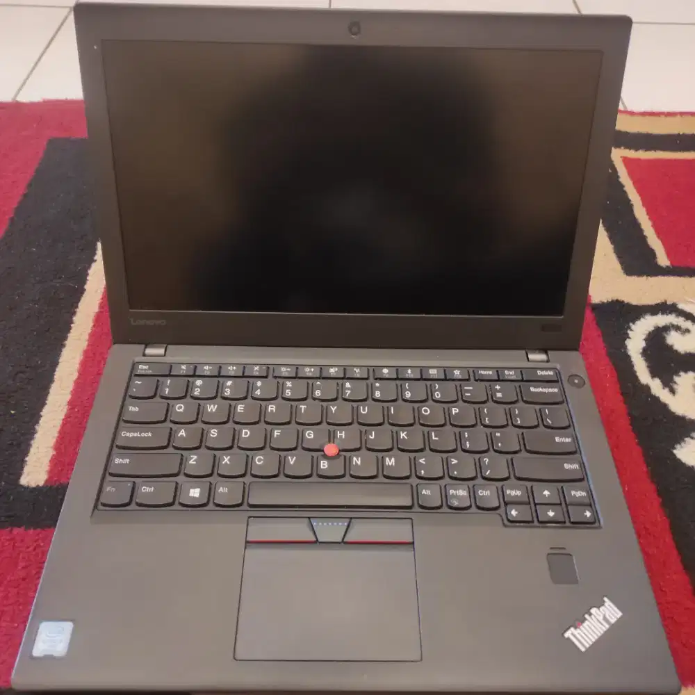 THINKPAD X270 i5-7300 gen 7 vro ram 8/16/256 SSD 128/256/500