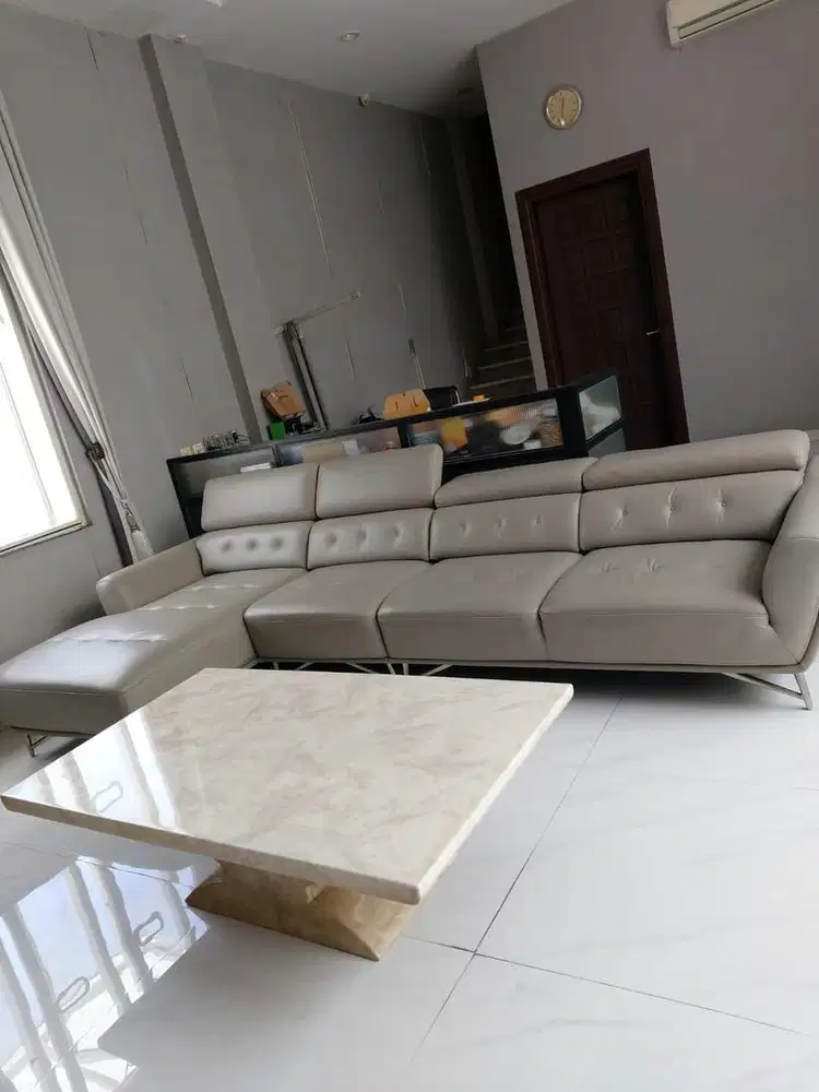 DIJUAL SOFA MERK VERSAILES BEKAS