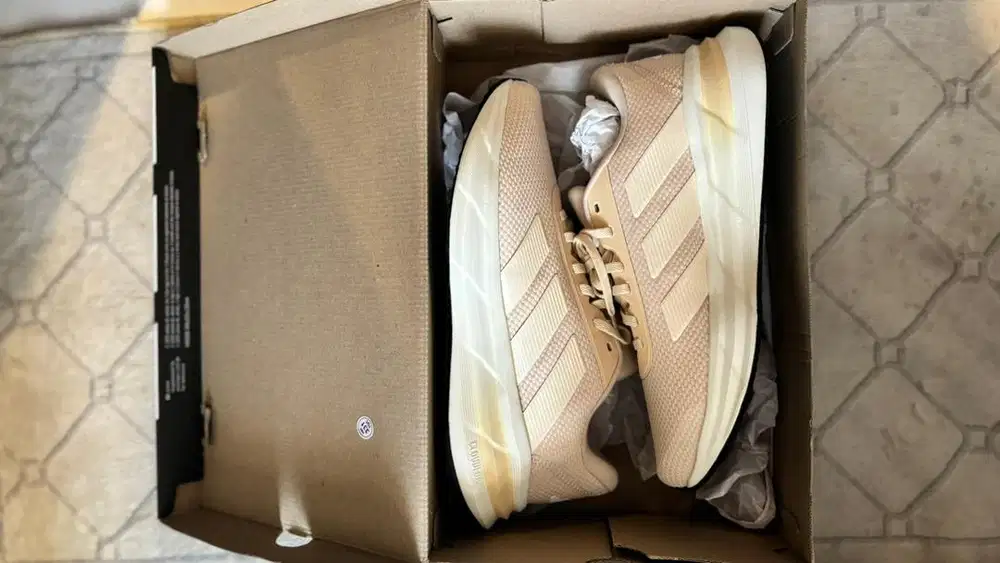 sepatu adidas running 42