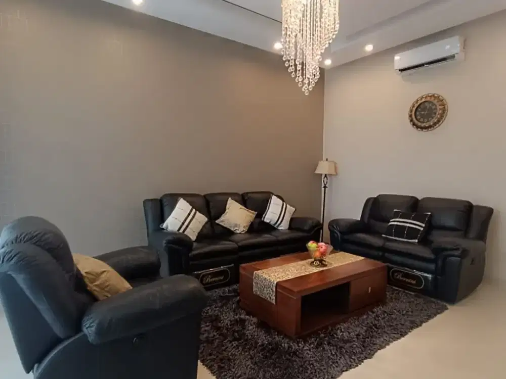 Rumah Minimalis Furnish Mewah Pakuwon Indah Mainroad Cluster