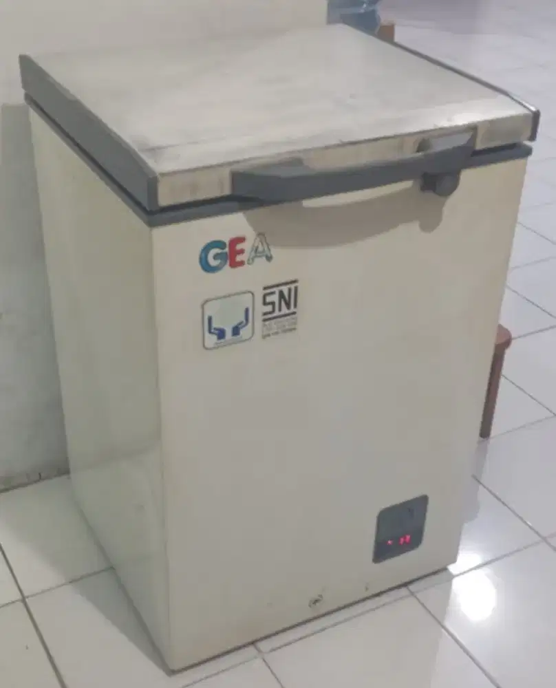 Freezer GEA 100 Liter