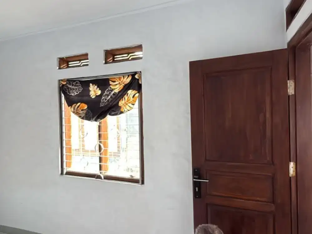 Rumah di jalan. Pabaki sayap Kopo Pasirkoja - Bandung
