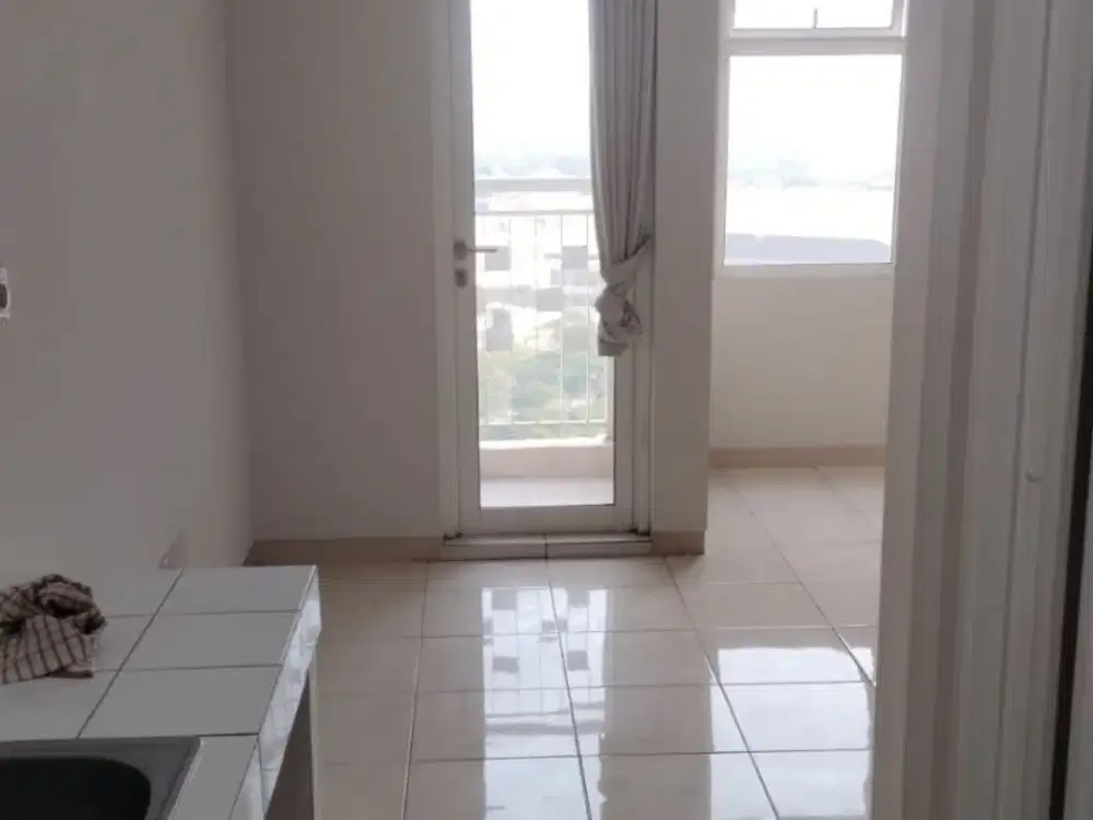Jual Apartement Springlake Studio Kosongan Murah Bonus AC dan Water Heater View Mal Siap Nego