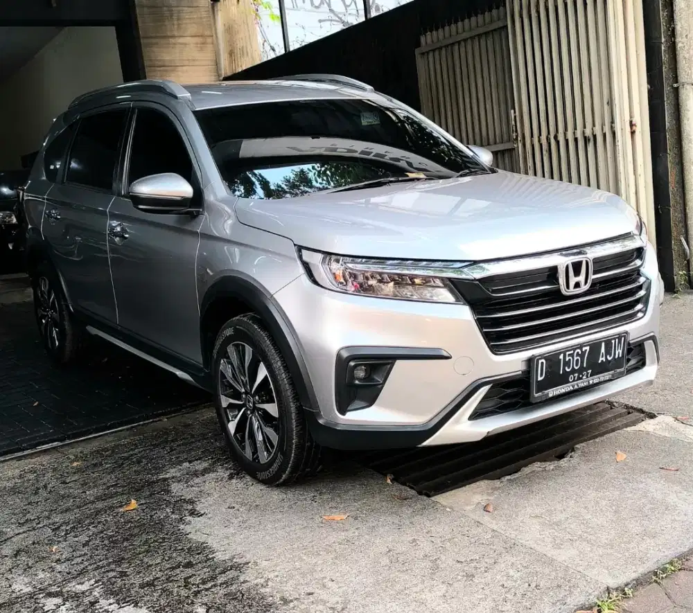 BRV PRESTIGE NEW CVT 1.5 AT 2022 LowKM 19rb RECORD HONDA BANDUNG