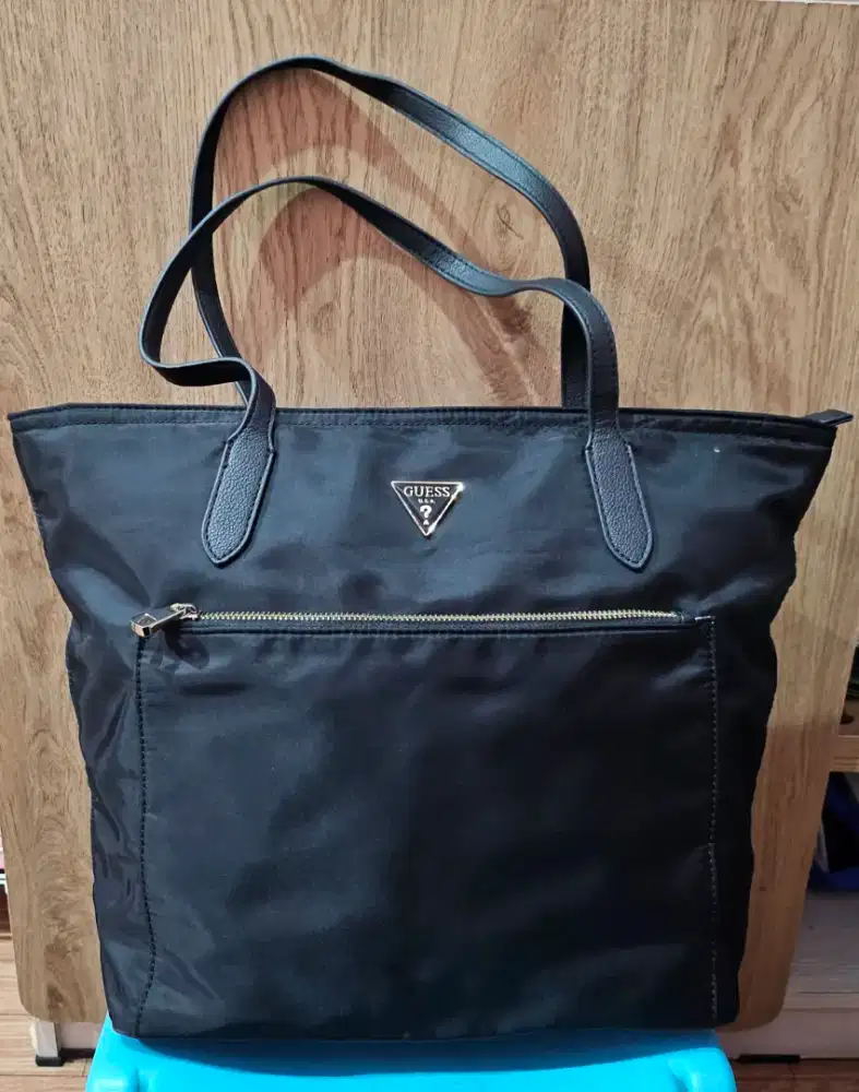 Tote bag merk guess original bekas