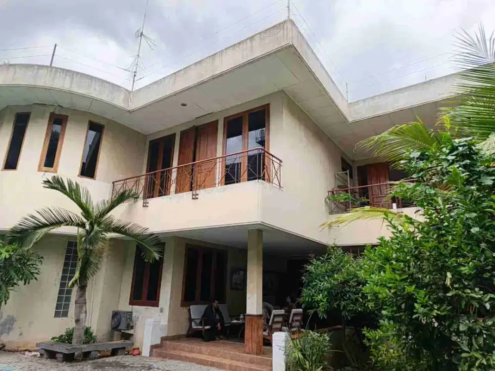 Dijual Rumah Mewah di Jalan Sasak, Cilandak, Jakarta Selatan