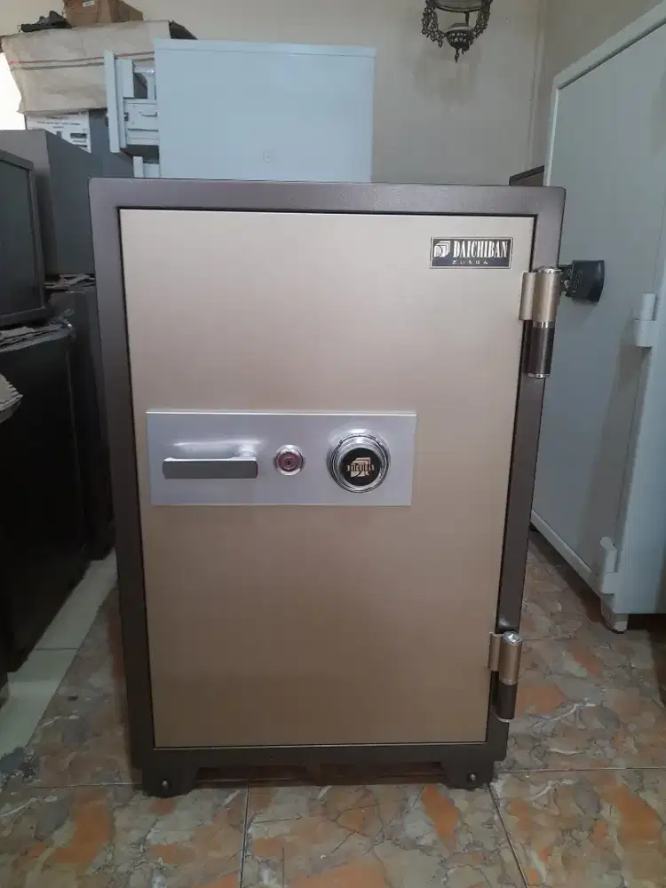 BRANKAS/BRANGKAS Daichiban  Tahan Api