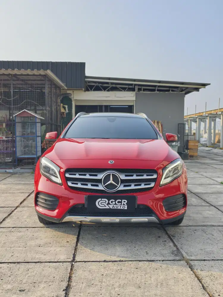 KM 33 RIBU RECORD! MERCEDES BENZ GLA200 AMG LINE NIK 2018/2019