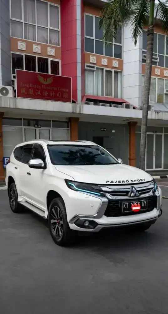 MITSUBISHI PAJERO 2,5L GLX 4X4 MT TAHUN 2018