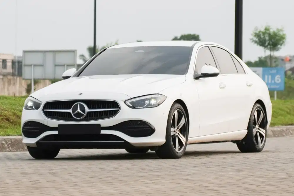 Mercedes Benz C200 EQ Boost Facelift Avantgarde 2022 (W206)