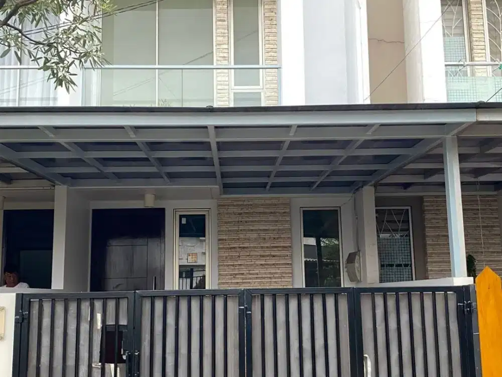 Dijual Rumah Sporadis di Villa Grand Galaxy City