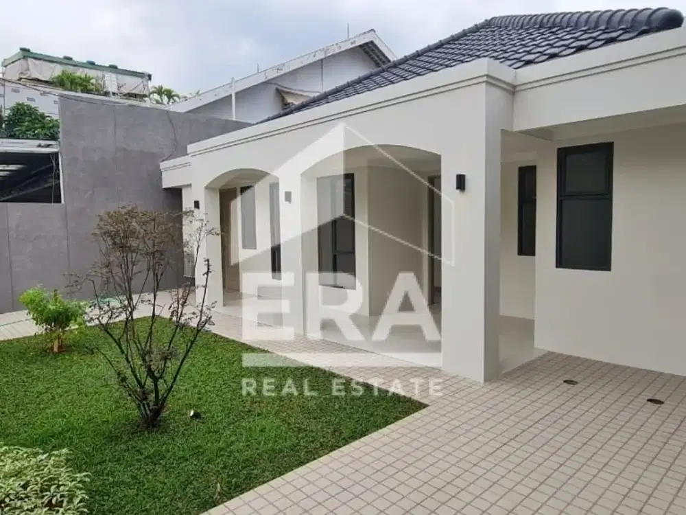Dijual Rumah Luas di Komplek Cipinang Elok Jakarta Timur