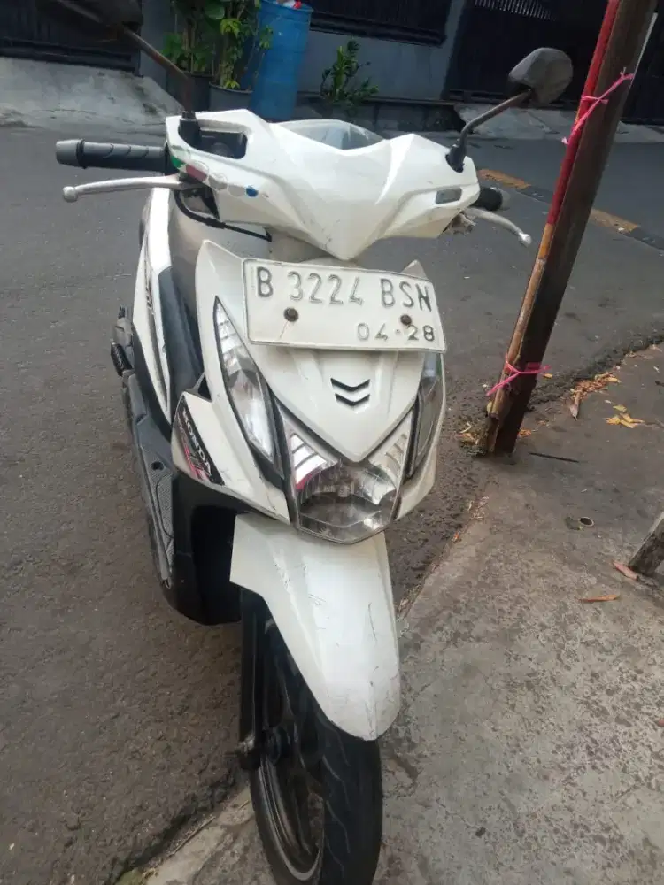 Di jual motor Honda beat
