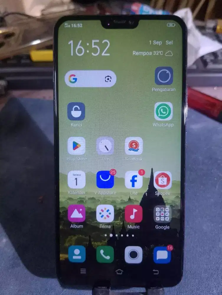 Vivo v9 6/64 32 mp
