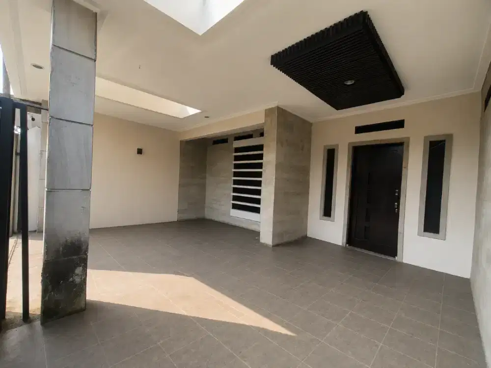 Dijual rumah siap huni.