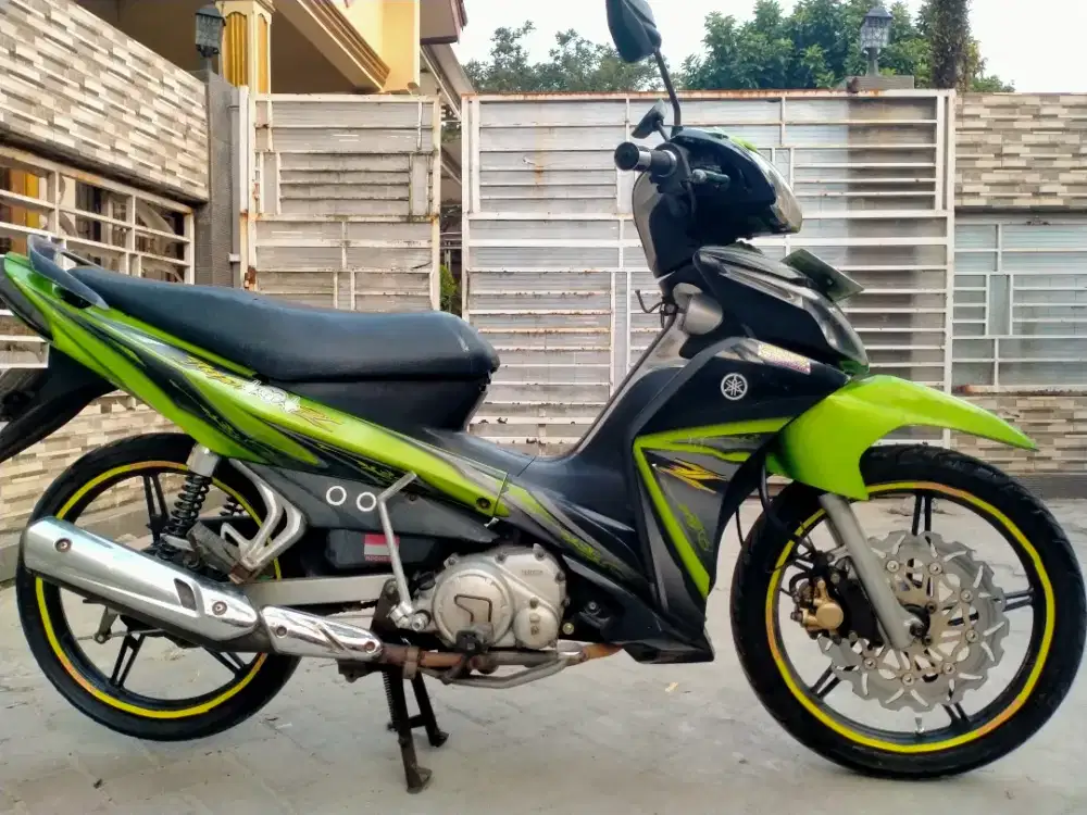 Yamaha Jupiter Z lengkap motor sehat keterangan detail dibawah
